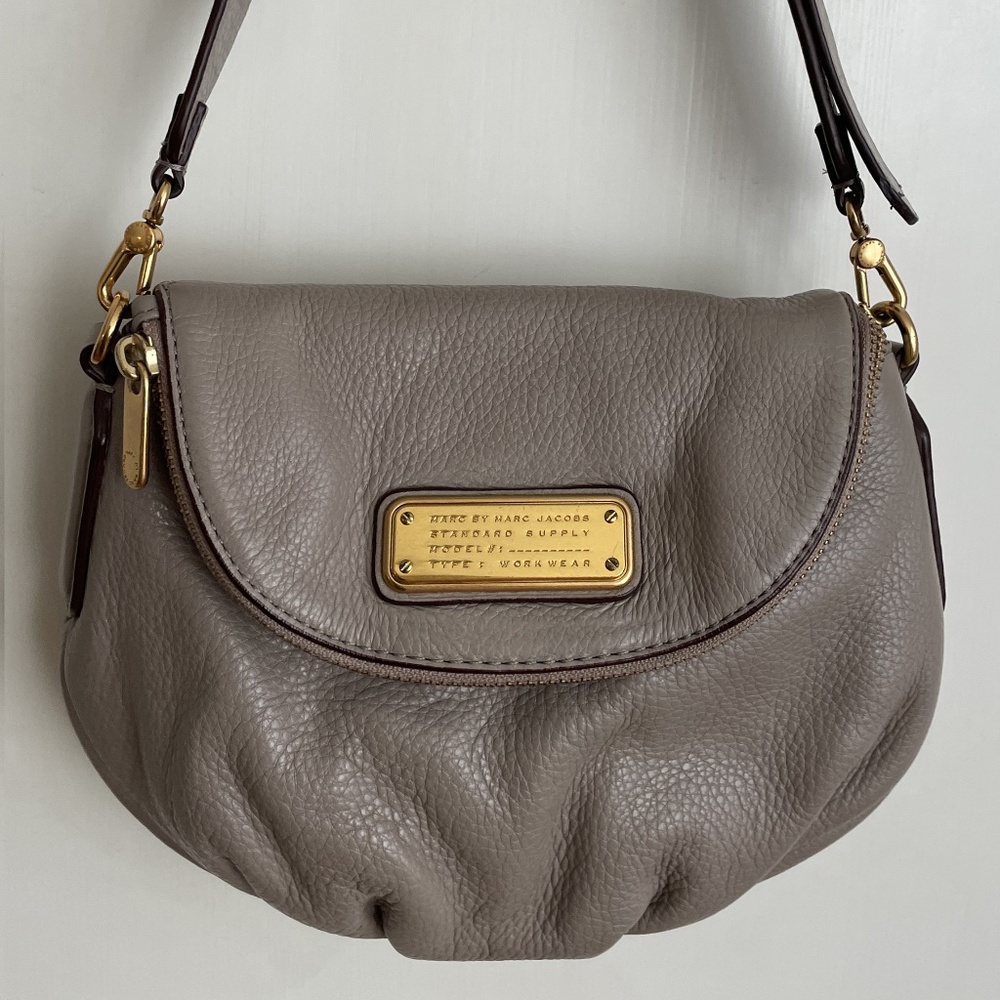 EUC Marc Jacobs "New Q" Mini Natasha SHOULDER BAG - SHORT STRAP see description